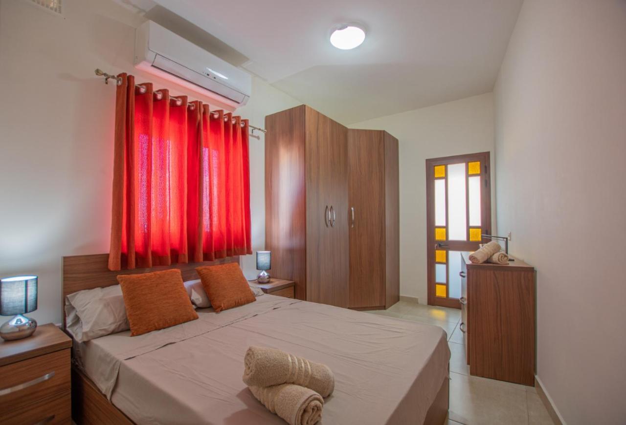 Kernice Penthouse With Sea And Country Views Of Xghajra 外观 照片