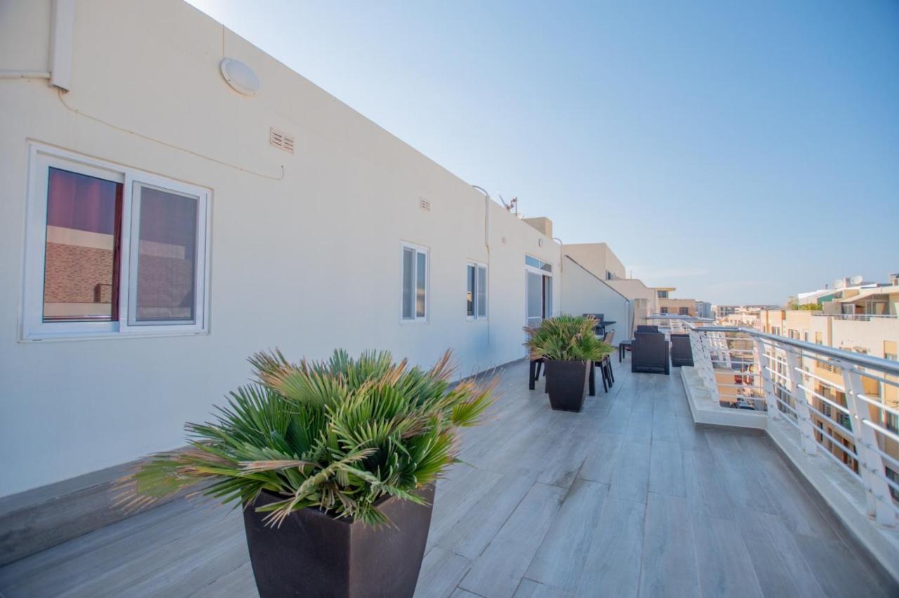 Kernice Penthouse With Sea And Country Views Of Xghajra 外观 照片