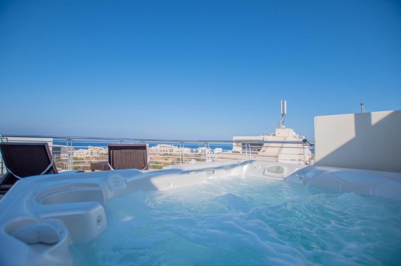 Kernice Penthouse With Sea And Country Views Of Xghajra 外观 照片